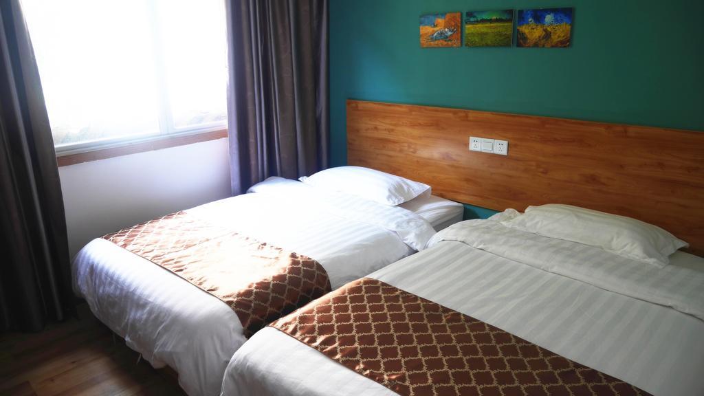 Zhangjiajie Peakcap Backpacker Hostel Экстерьер фото